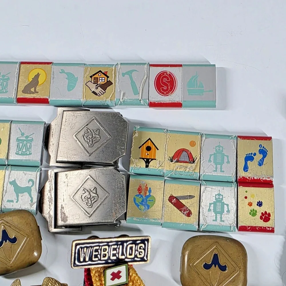 Boy Scouts / Cub Scouts Lot Belt Buckle Ribbons Pins Belt Badges